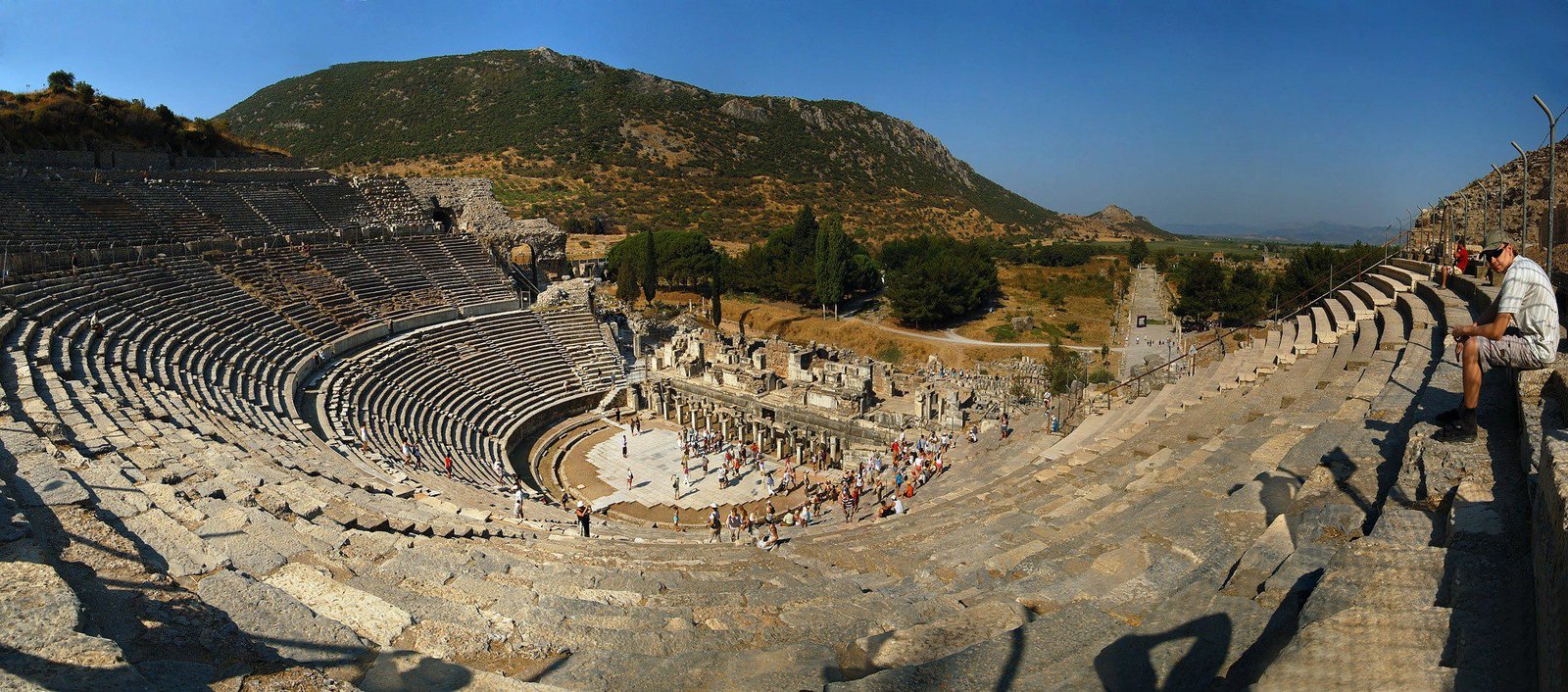 Photos from the last rows of the Bolshoi Theater in Ephesus Bolshoi Theatre
