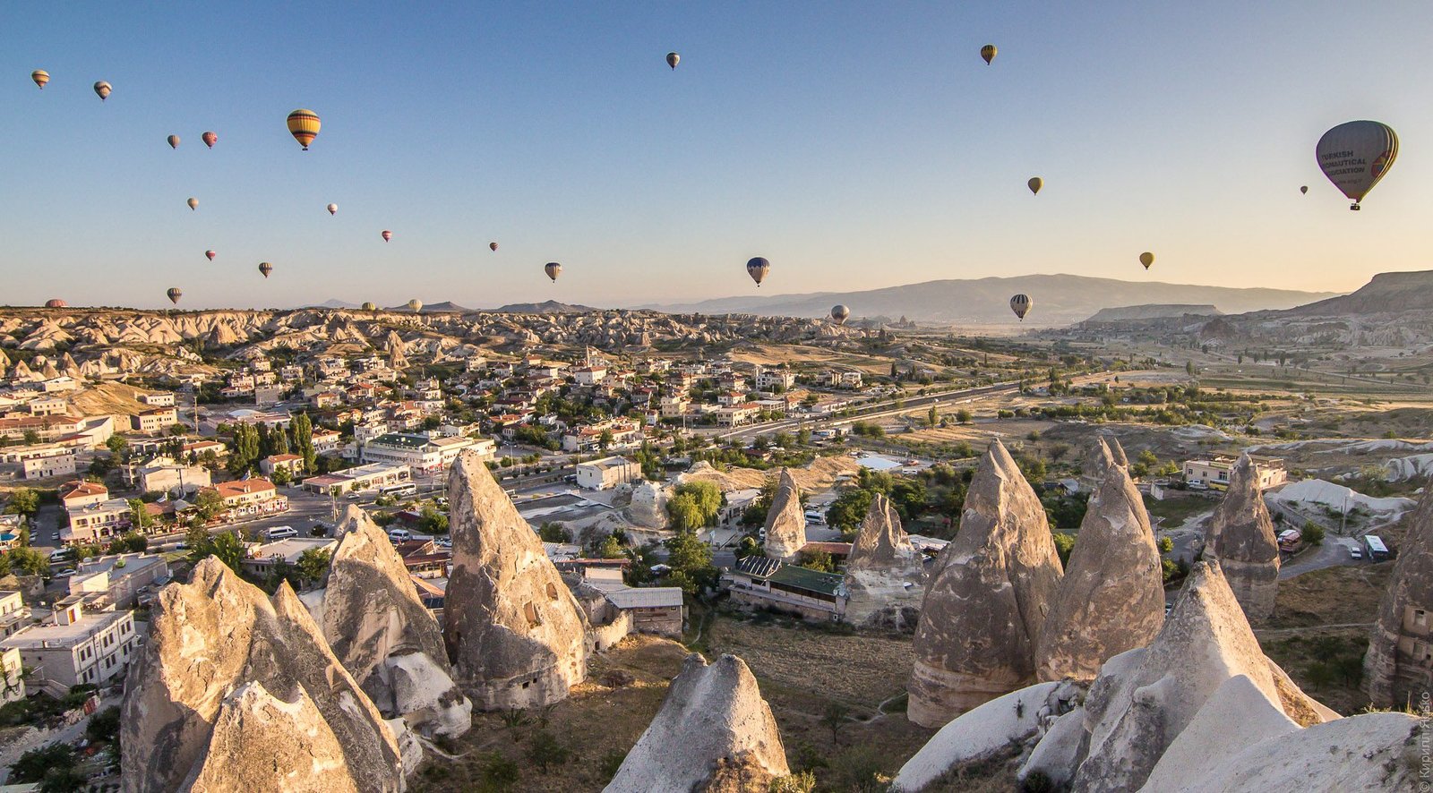 Hot air balloons over Cappadocia, Turkey Hot air balloons in Cappadocia