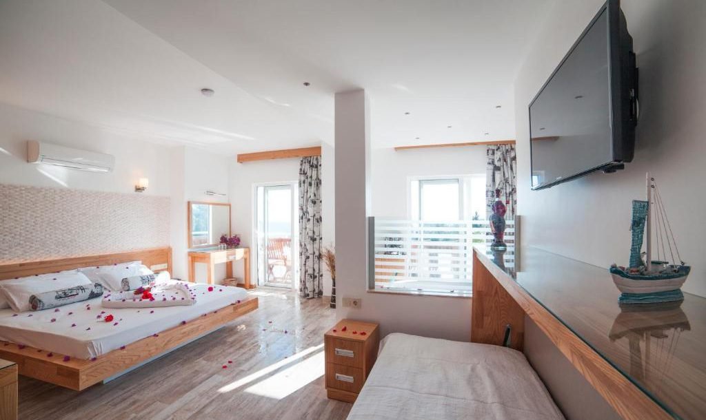 Interior photo of the Nur Beach Hotel room Nur Beach Hotel Room