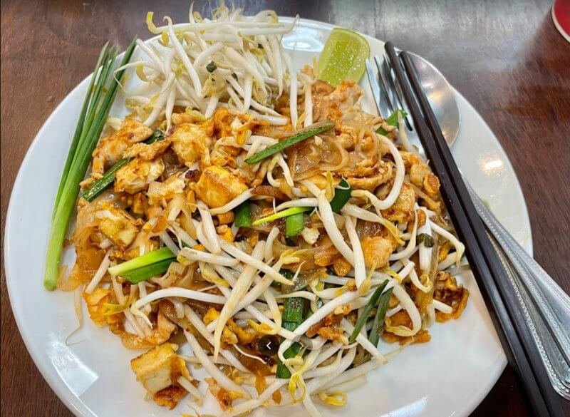 Pad Thai meal at Eating Time Restaurant, Lamai Beach, Koh Samui Pad Thai at Lamai Beach's Eating Time Restaurant