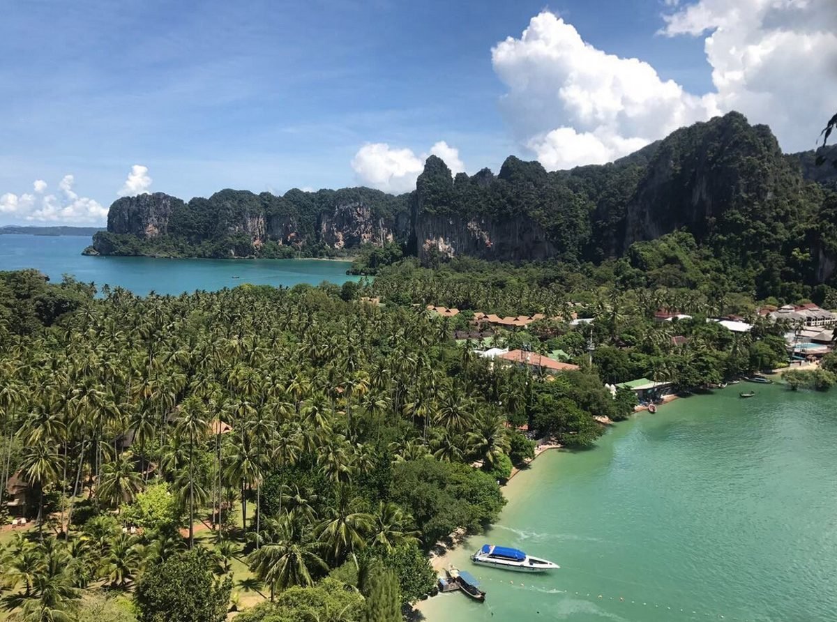 On the left — the plausible Railay West beach, on the right-the unsightly Railay East Panoramic view of 3 beaches at once