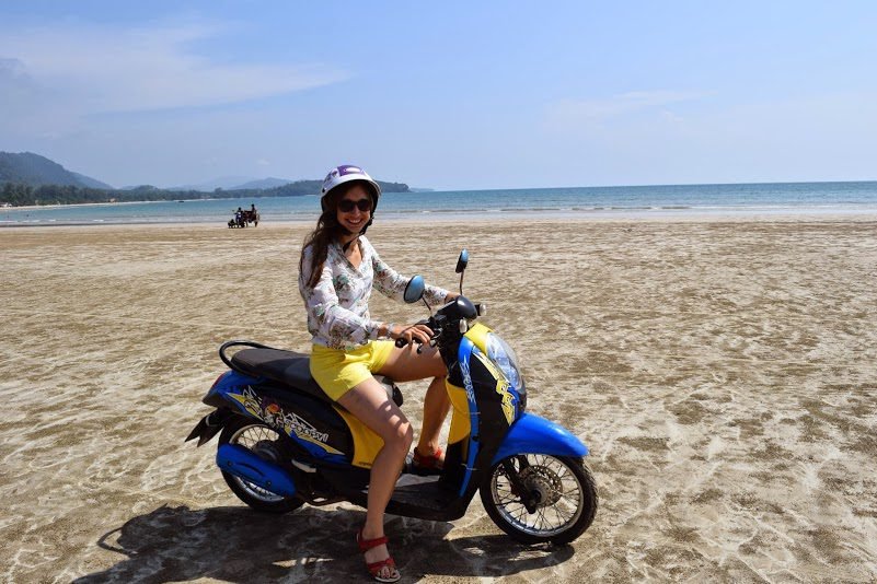 Koh Lanta Beach rental motorbike ride Motobike for rent