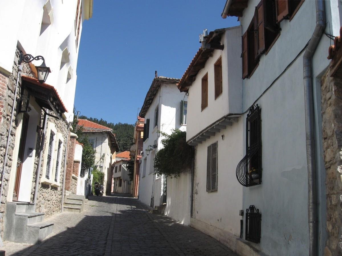 On the photo houses of the Old district of the city of Mugla Old Town District