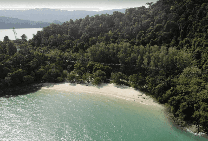 Photo of Tenggorak beach on the north side of Langkawi Tengkorak Beach