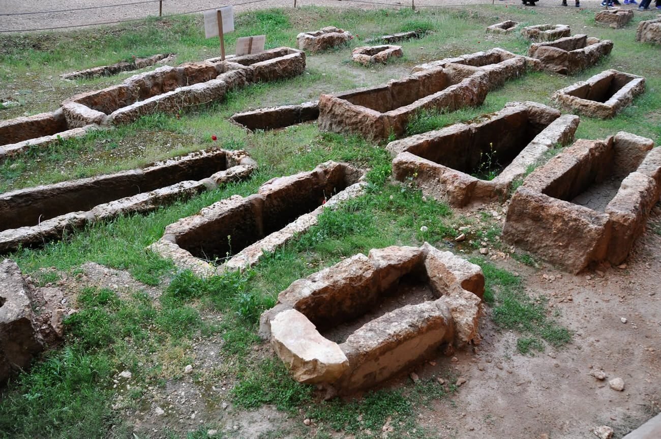 Cemetery of the ancient city of Dary Dary Cemetery