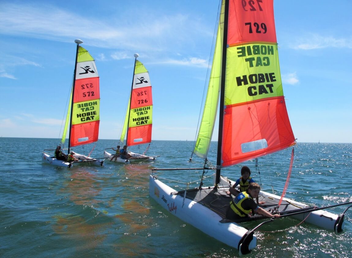 Hobbie Cat Amateur Sailing Catamarans Hobbie Cat-amateur types of sailing catamarans