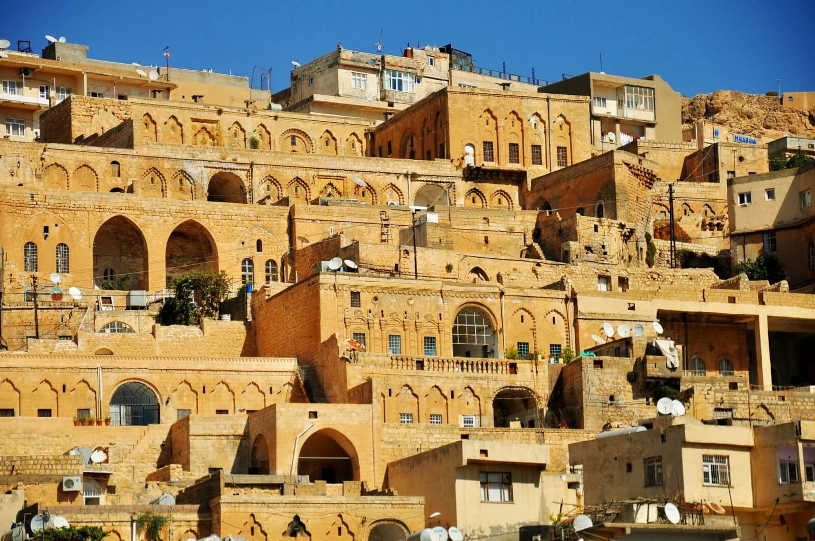 Step houses in Mardin, Turkey Houses in Mardin