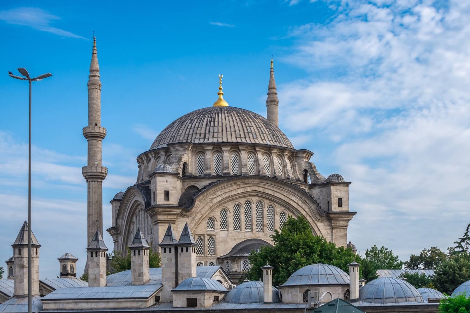 Nuruosmaniye Mosque, Istanbul