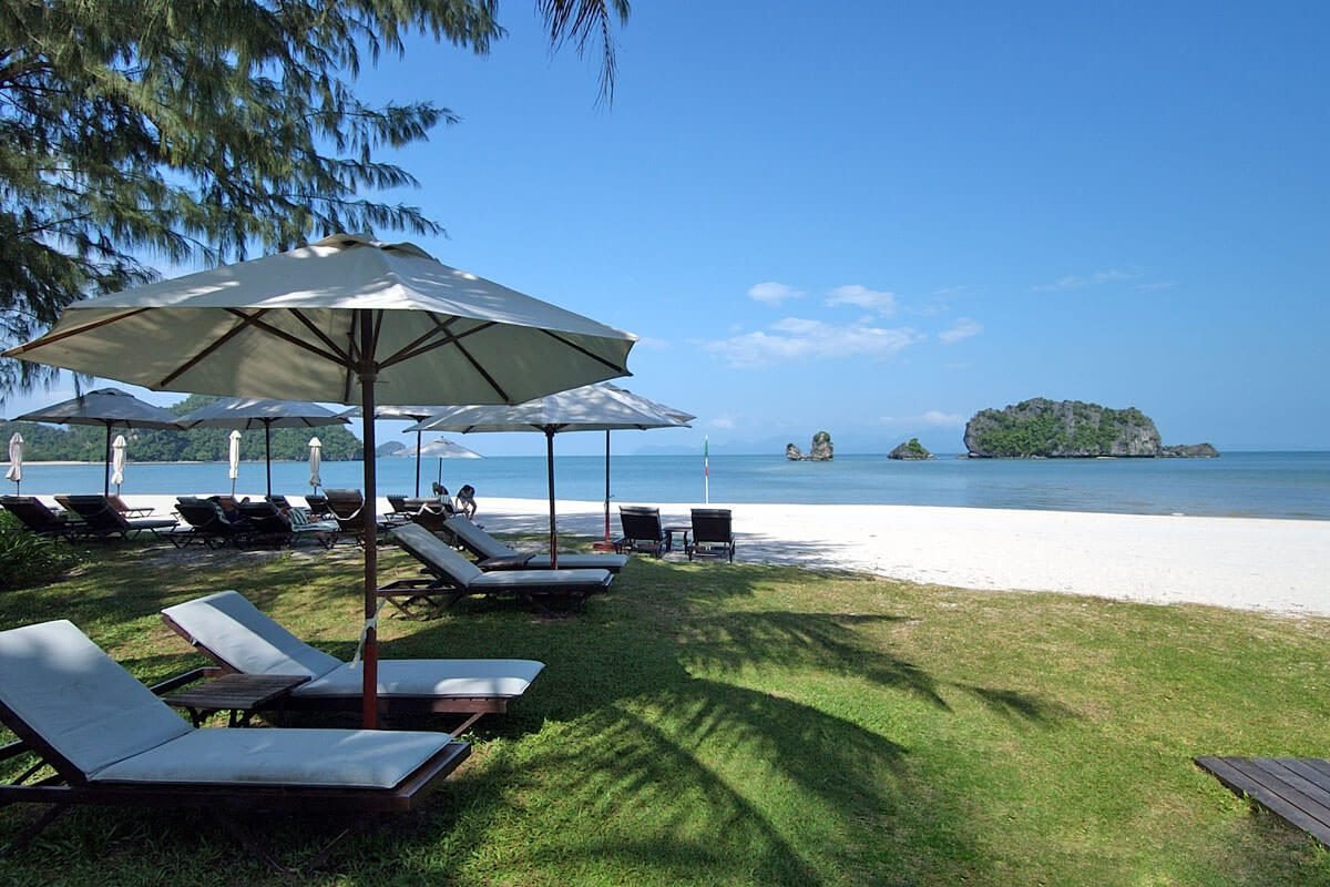 Tanjung Rhu Beach Photo Tanjung Rhu Beach