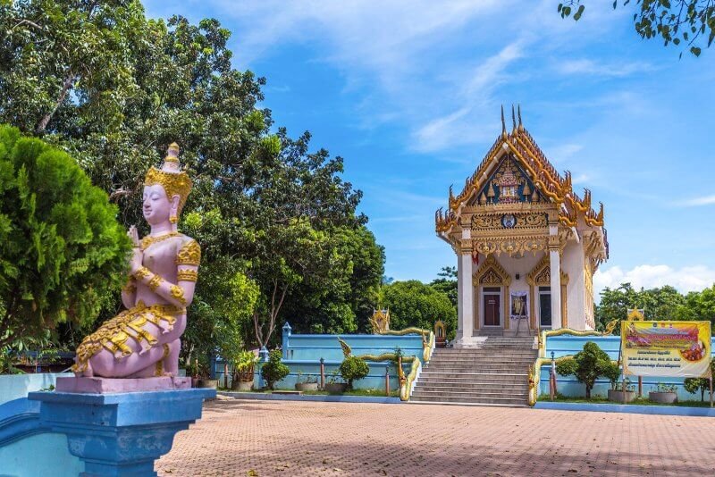 Photo: Wat Khunaram Koh Samui Wat Khunaram Koh Samui, Thailand