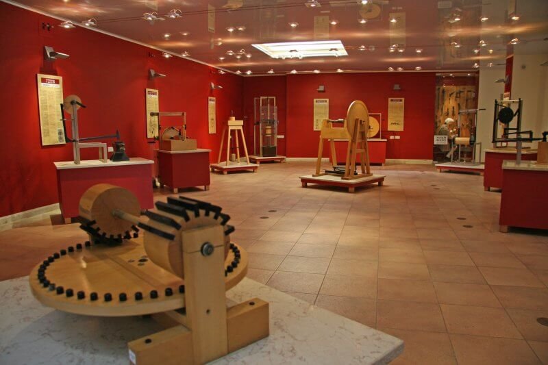 Hall at the National Museum of Science, Technology and Space