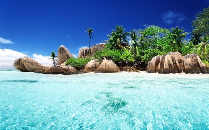 The most beautiful beach in the Seychelles-Anse Surce d'Argent Photo: Anse Source D'Argent