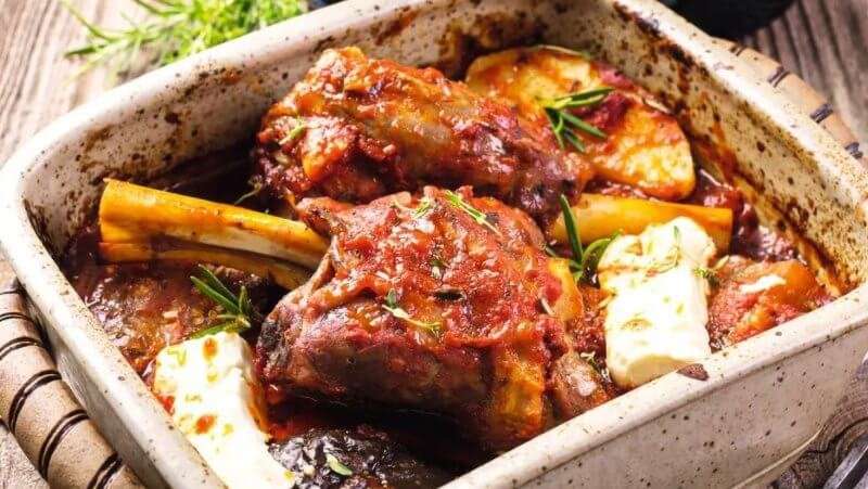 Kleftiko meat dish
