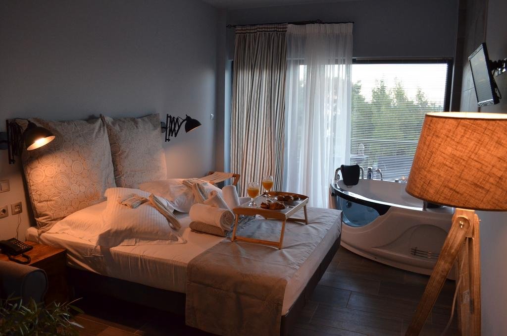 Photo rooms at Mirabilia Boutique Hotel Room at the three-star Mirabilia Boutique Hotel