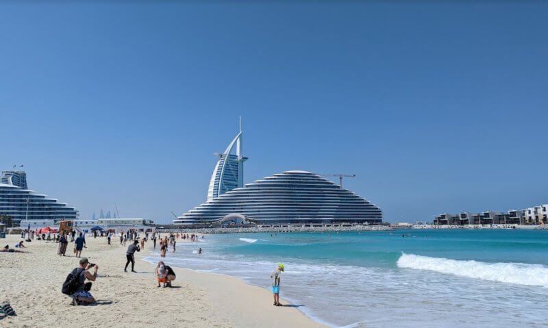 Jumeirah Outdoor Beach and Parus Hotel view