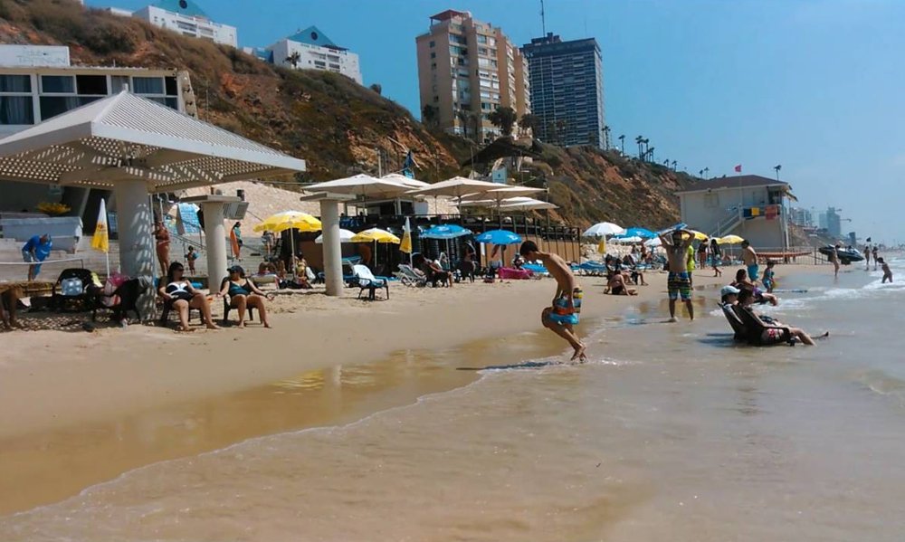 Onot Beach holiday in Netanya A-onot Beach
