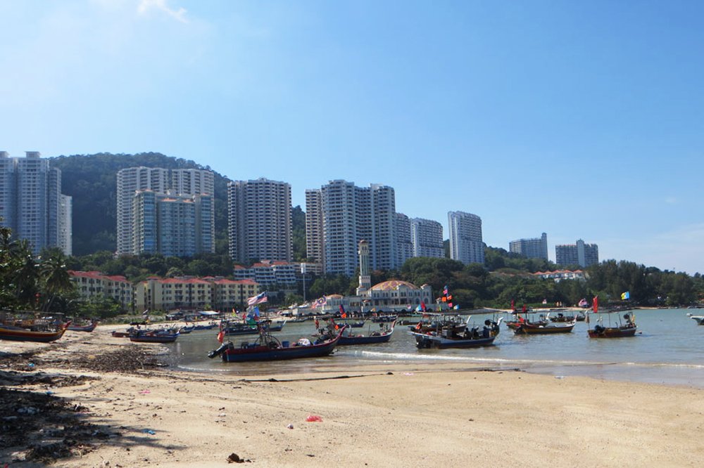 Photo of the not very clean Tanjung Bungah beach on Penang Island Tanjung Bungah Beach, Penang