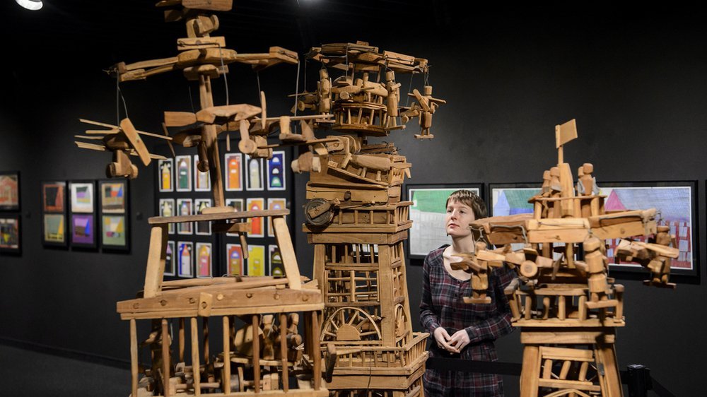 On the photo of the sculpture in the museum Collection de l'art Brut Sculptures in the museum Collection de l'art Brut