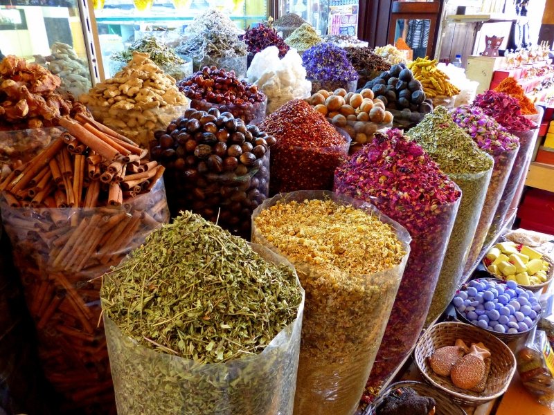 Photos of oriental spices at the Spice Souk market, Dubai Spice Suk-Oriental Spice Market