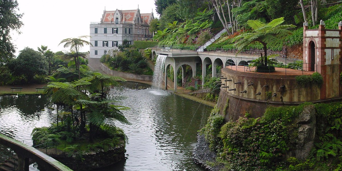 Photo of the tropical garden of the Monte Palace Tropical Garden of Monte Palace