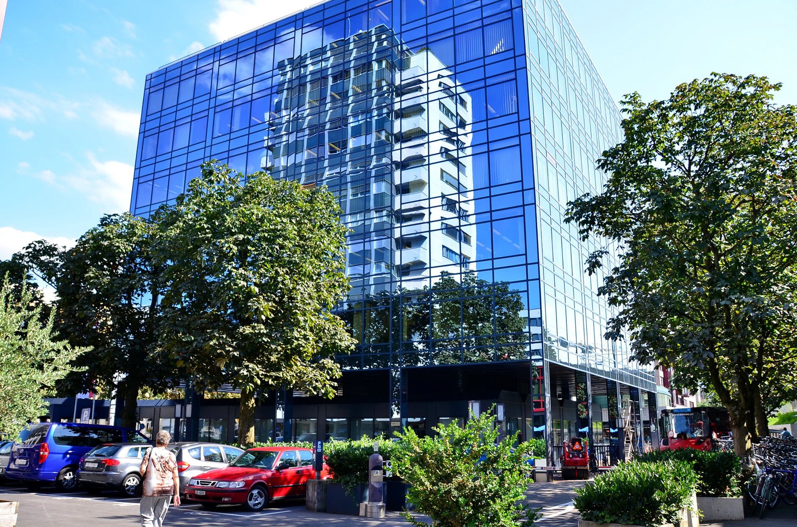 State-of-the-art Zug train Station Zug Central Railway Station