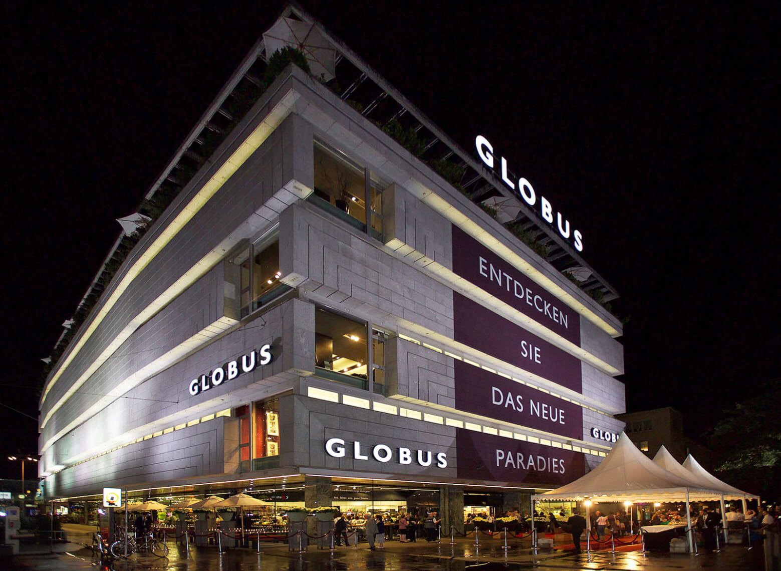 Photo of the Globus shopping center in Zurich Globus Shopping Center