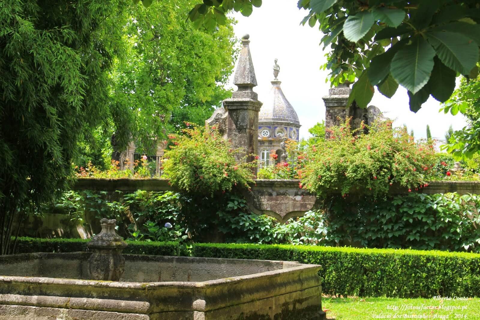 Biscaynews Garden at the Palace of the same name, Portugal Photo: Biscaynews Palace and Garden