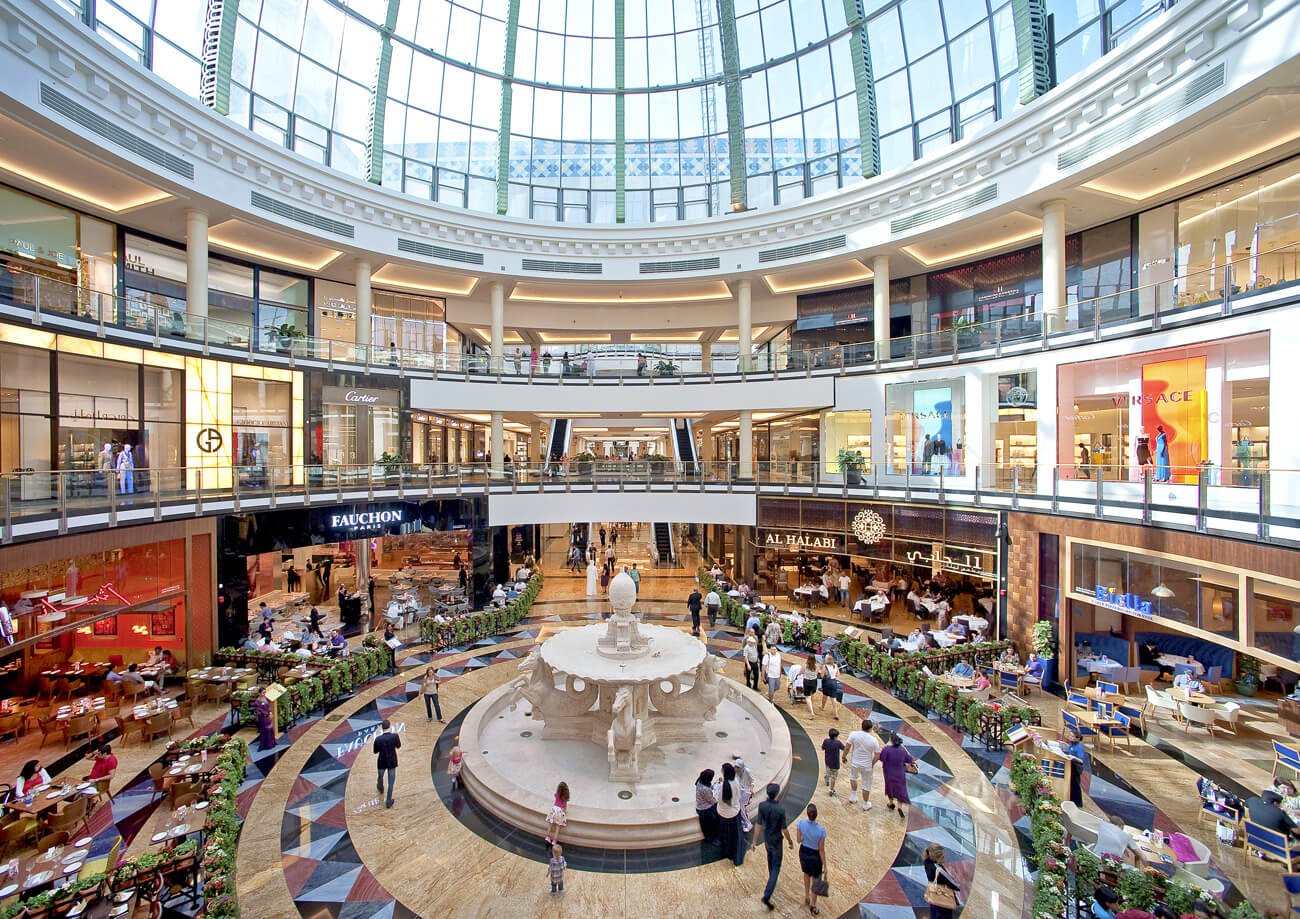 Photo at the Mall of Emirates, Dubai Mall of Emirates – a huge shopping mall