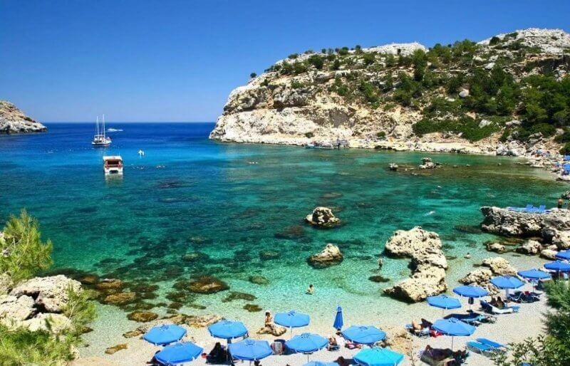 Paralia Antoni Kouin Beach