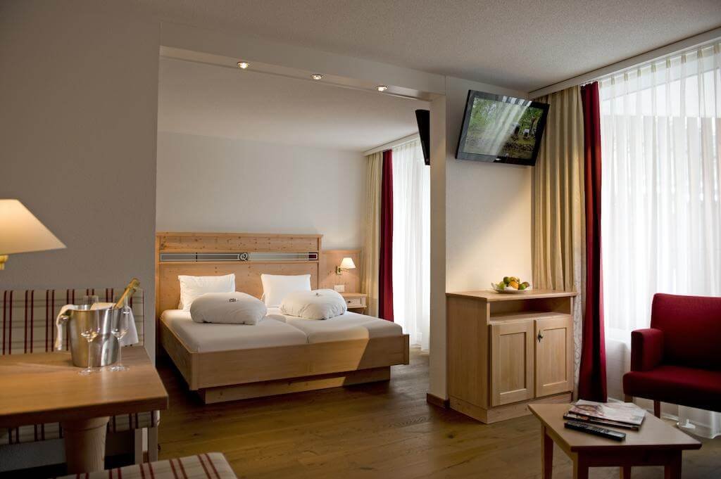 Photo rooms at Parkhotel Quellenhof Parkhotel Quellenhof Room