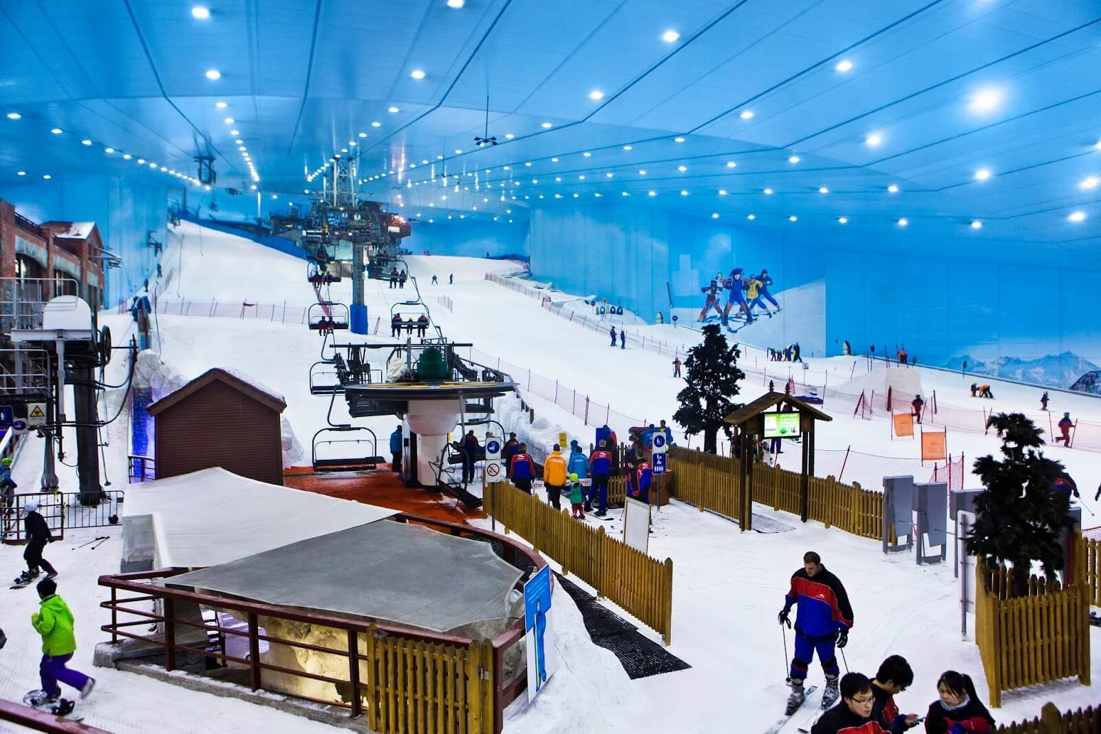Photo of the Ski Dubai entertainment complex Ski Dubai