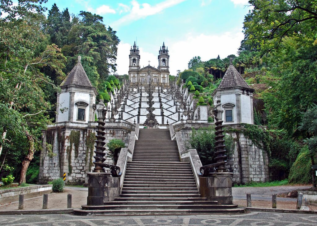 Staircase of the Sanctuary of Christ on Calvary in Braga, Portugal Stairs to Bon Jesus do Monti attractions