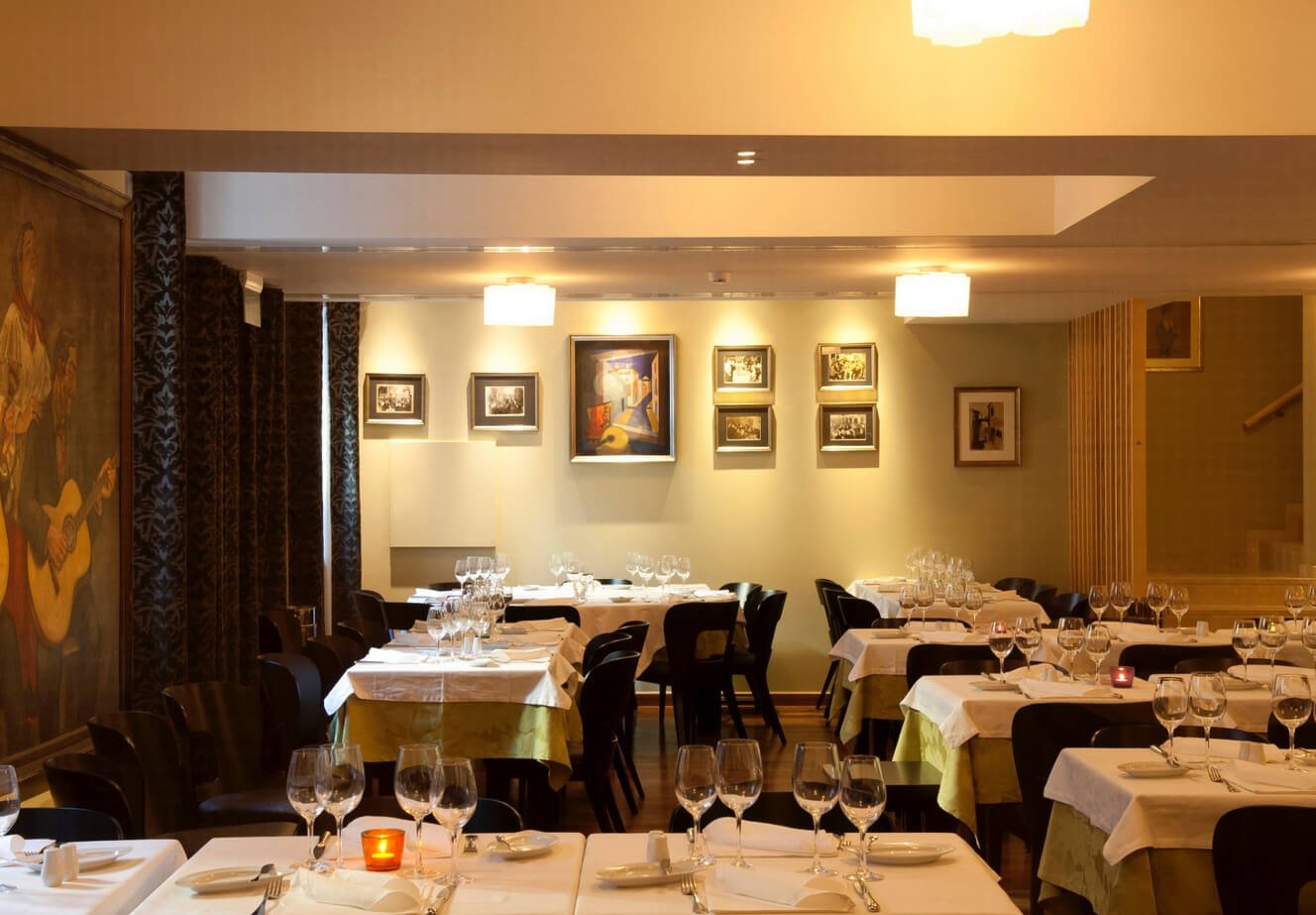 Interior photo by Adega Machado Adega Machado Interior