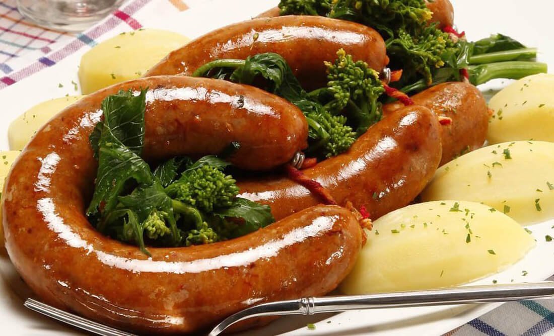 Alheira de Mirandela – fried sausages "alheira" from Miranda Mirandela's Alheira