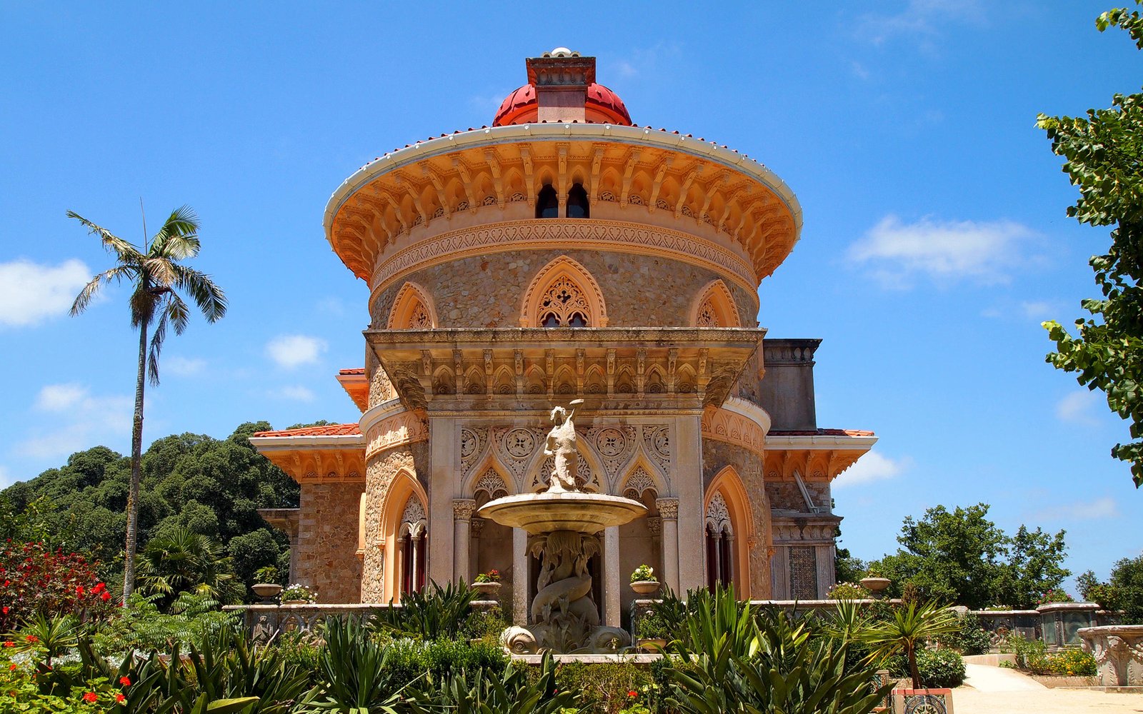 Photo of the Monserrate Palace in Sintra Montserrat Palace