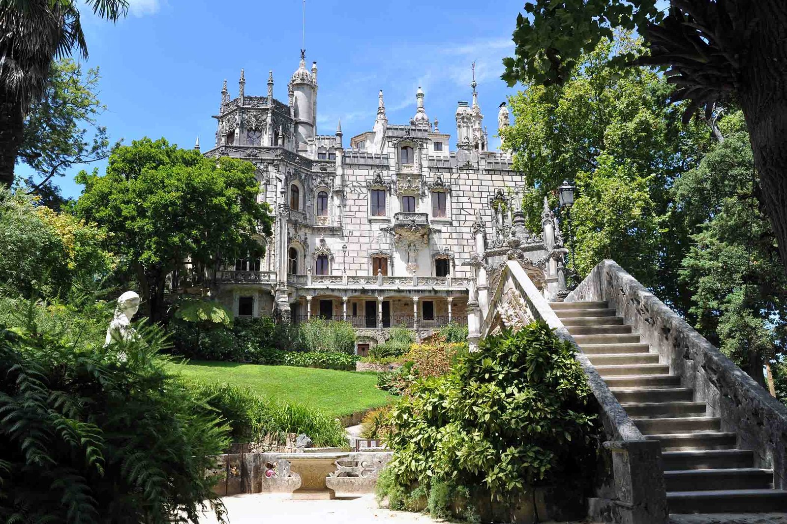 Quinta da Regaleira Mansion Quinta da Regaleira Palace and Park Complex