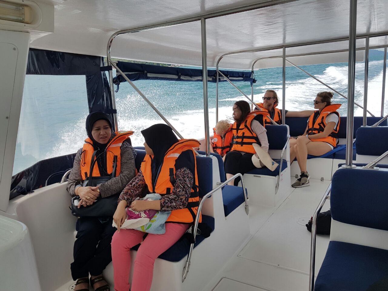 Photo of a pleasure boat around the island of Pangkor Boat trip around Pangkor