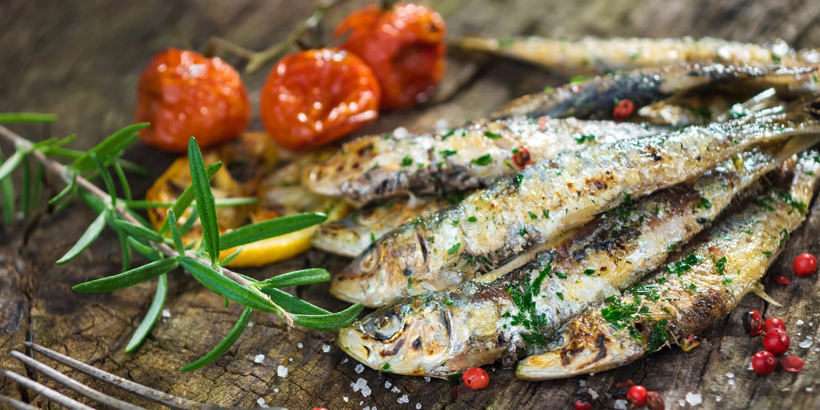 Sardinha Assada – fried sardines "sardinhas asadas" Sardinha Assada