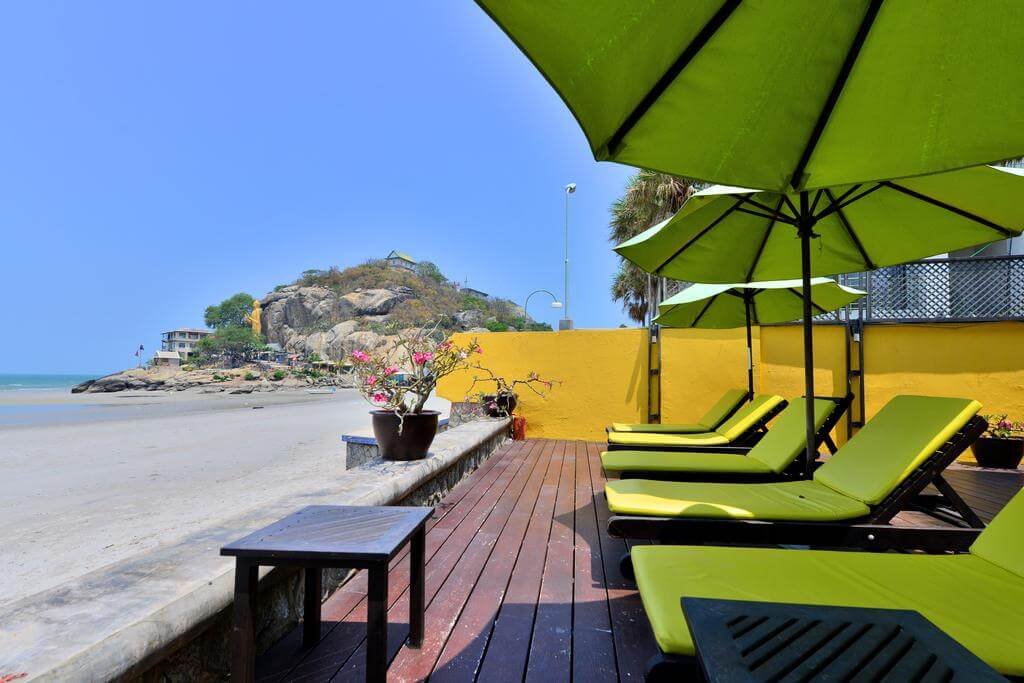 Sun beds at Supatra Hua Hin Resort Supatra Hua Hin Resort overlooks Takiab Beach