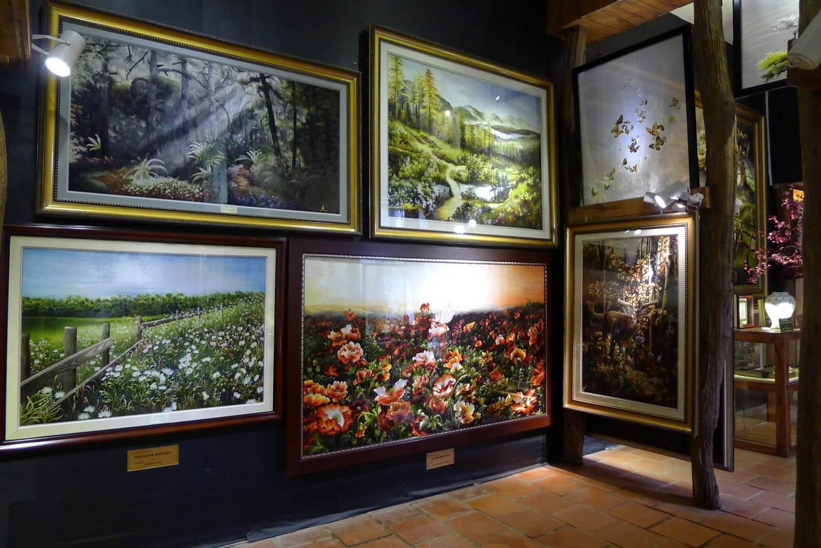 Silk-embroidered paintings