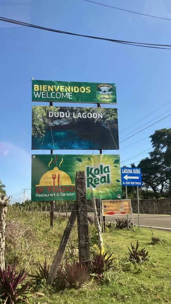 Navigation in the Dominican Republic on the road