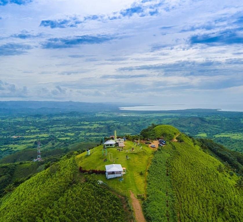 mount redonda in the dominican republic