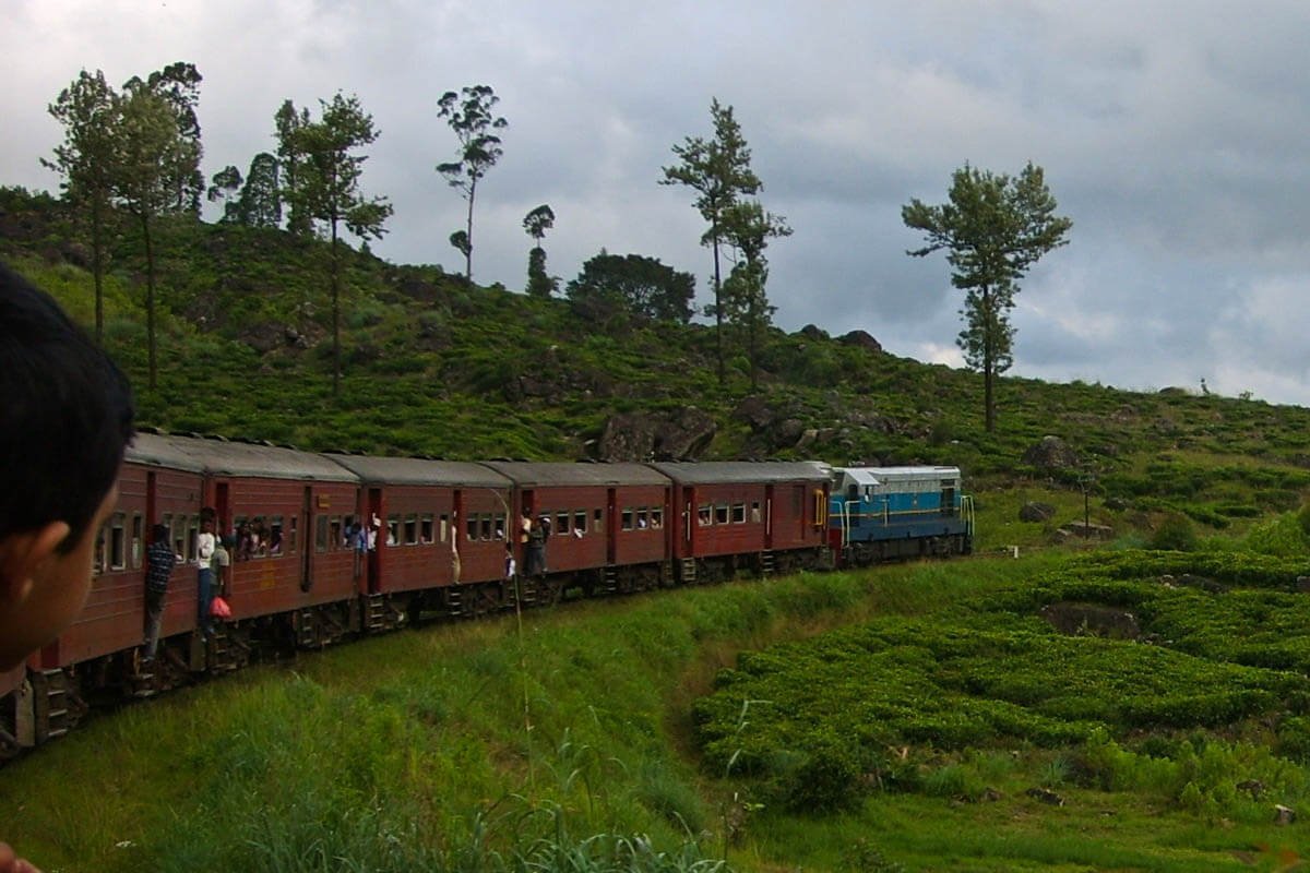 Photos from the train to Nuwara Eliya From Poezed to Nuwara Eliya