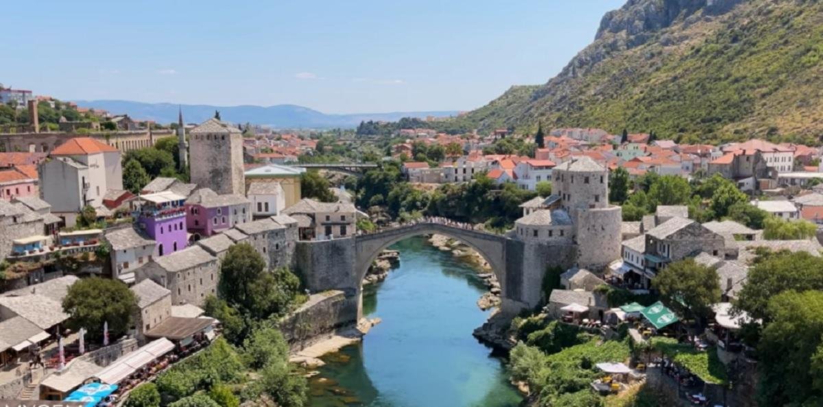 Mostar / screenshot from the video Mostar / screenshot from the video