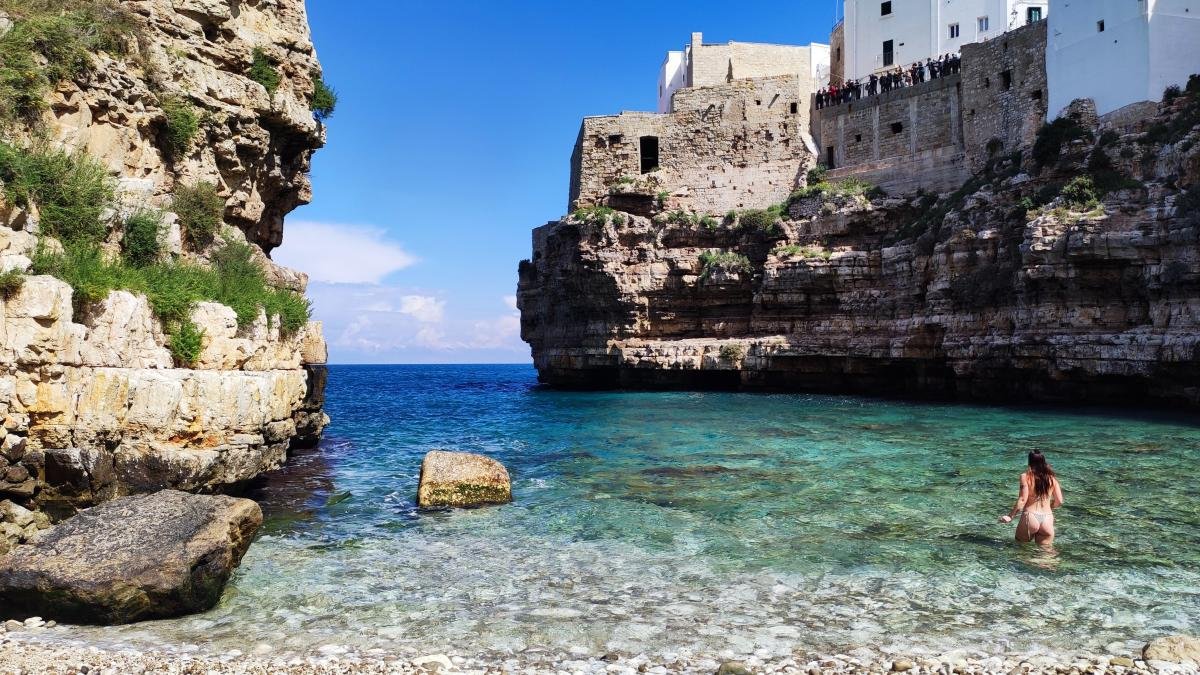 In March, only a few brave souls swim here / photo by Marina Grigorenko In March, only a few brave souls swim here / photo by Marina Grigorenko