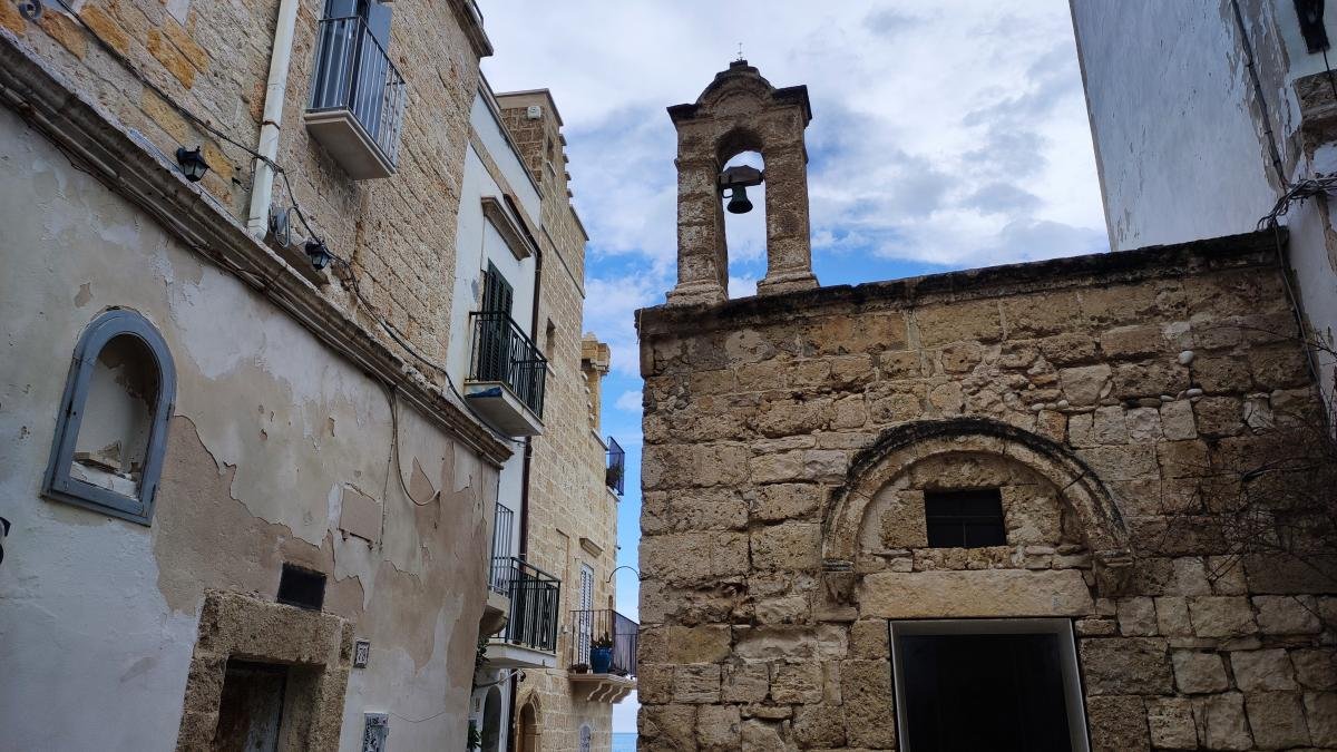 Ancient Churches of Polignano a Mare / Photo by Marina Grigorenko Ancient Churches of Polignano a Mare / Photo by Marina Grigorenko