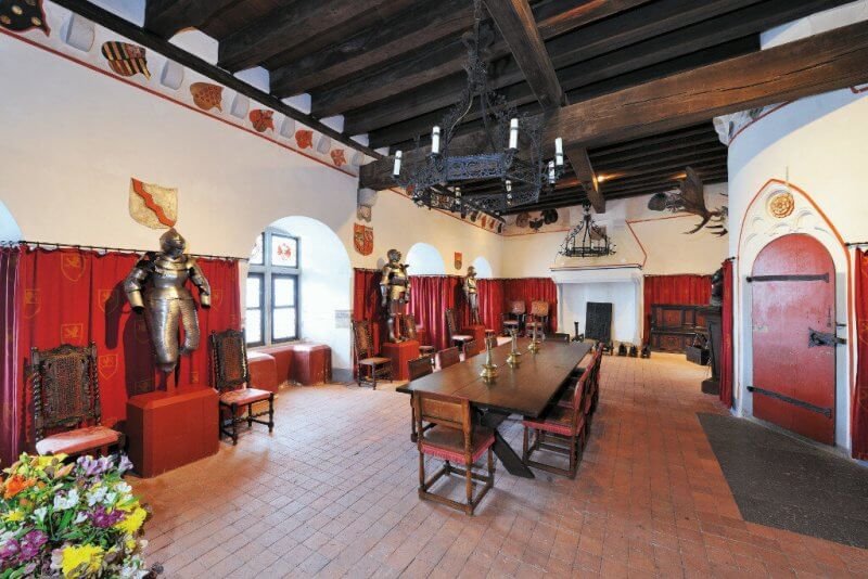 The Knight's Hall in Elz Castle, Germany The Knight's Hall in Elz Castle