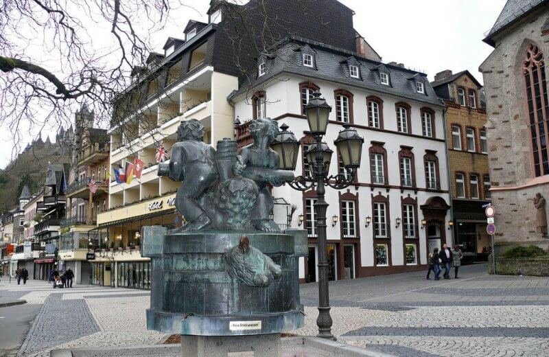 Fountain in the center of Cochem Fountain in the center