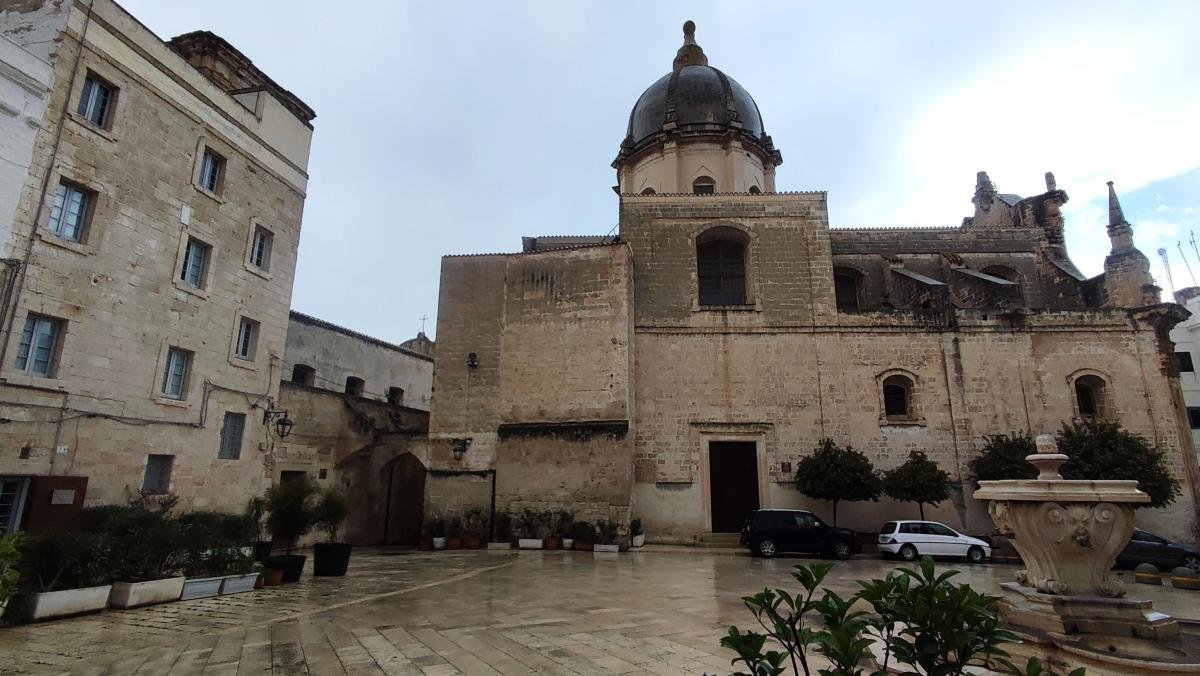 Church of San Domenico in Monopoli / photo by Marina Grigorenko