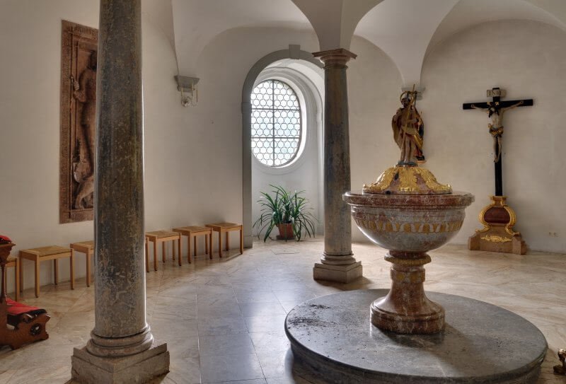 St. Magnus Monastery inside